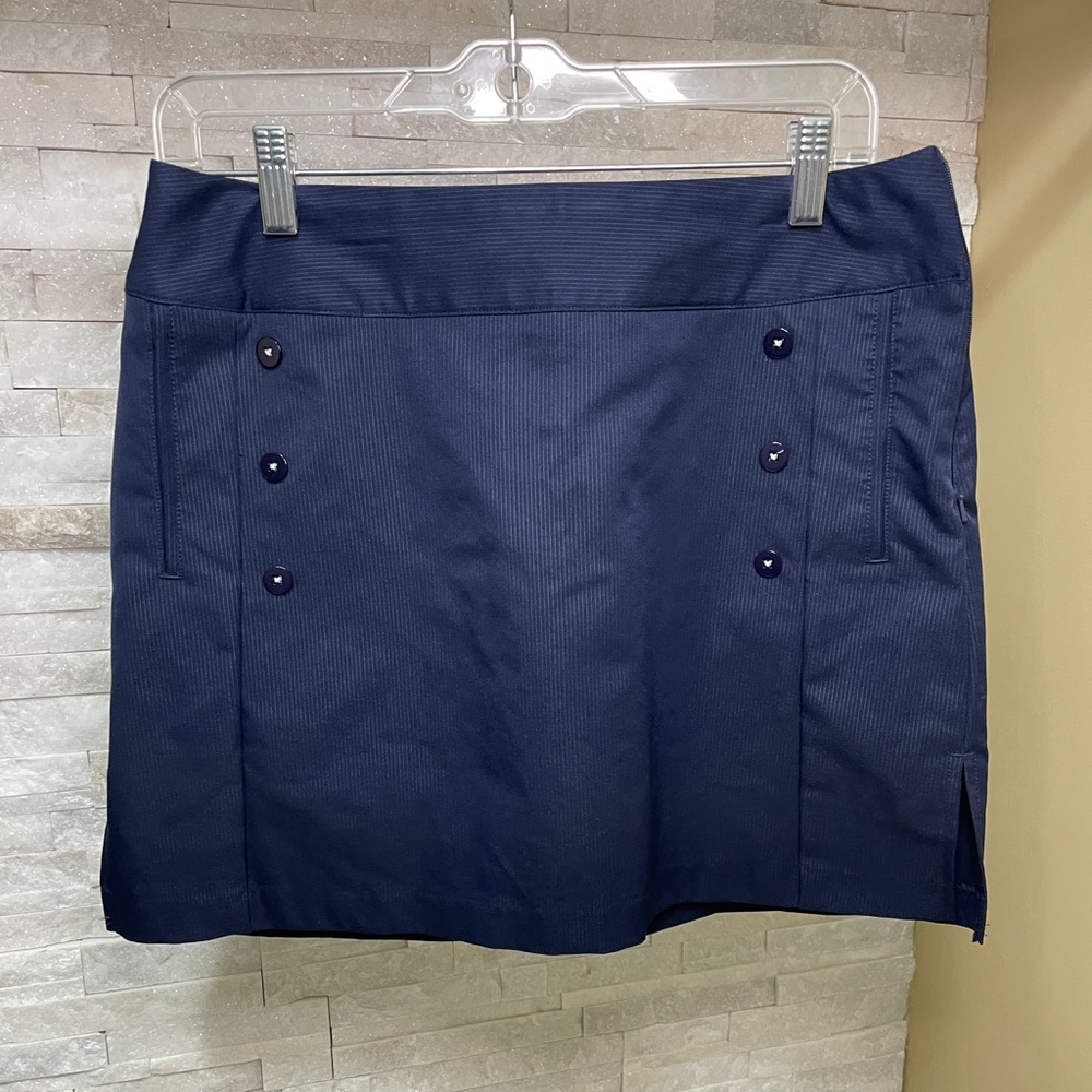 Adidas Navy ClimaCool golf skort. Size 4